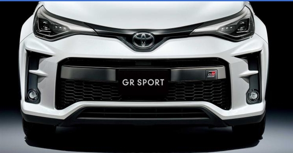 丰田C-HR GR Sport官图发布：四出排气+黑化套件