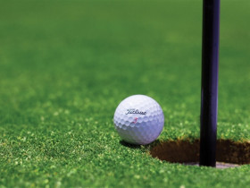 世界首款石墨烯商品上市：石墨烯高尔夫球