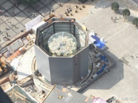 苹果重庆零售店照片曝光:有科技感的大螺母