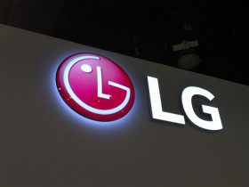 LG G8新旗舰机曝光:无缝拼接式双屏设计、2月MWC发布