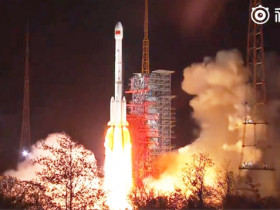 中国成功发射“天链二号01星”