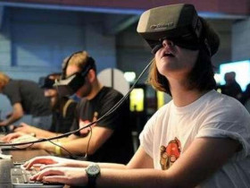 VR大火 创业者可以从两个方向突破