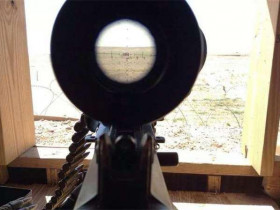 狙击手瞄准目标画面长什么样？