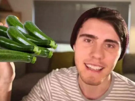 英国闹起了西葫芦荒,腐国人民感觉被掏空,蔬菜快断顿了