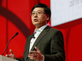 小马科技:苹果又曝逆天新专利;联想挖来多位高管为重振中国手机业务;董明珠建议年入10万以内的人可以不交税