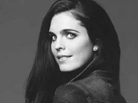 28岁女模被特朗普任命白宫要职,真是符合新政府的画风啊