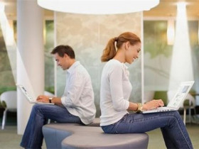 开灯就能上网:LiFi上网产业规模可达万亿级