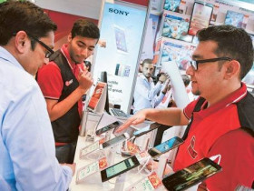 紧盯土豪,华为/OPPO/联想等杀入中东