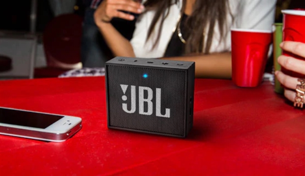 JBL蓝牙音箱发布：IPX7等级认证 能泡水30分钟