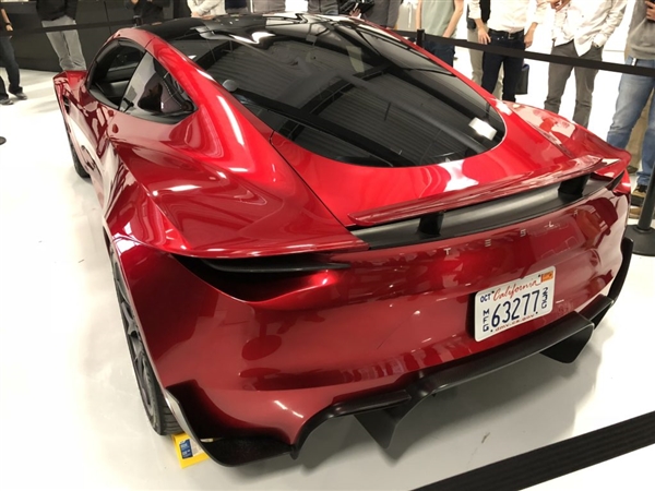 特斯拉史上最快车型！新一代超跑Roadster 2正式亮相