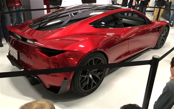 特斯拉史上最快车型！新一代超跑Roadster 2正式亮相