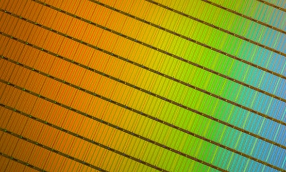 首上LPDDR4缓存！三星发布PM883 SSD：最大8TB