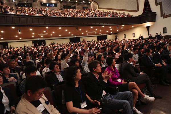 马云早稻田大学对话：与“日宅”一起大开脑洞