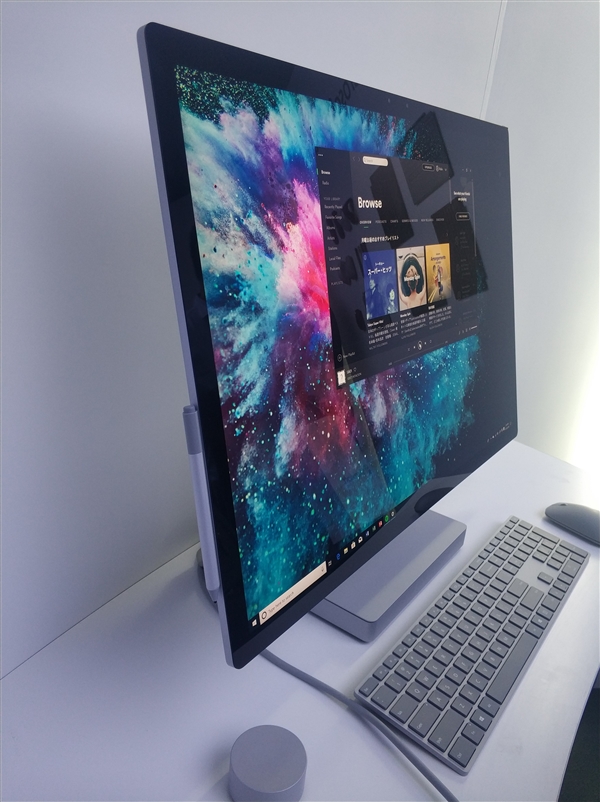 微软Surface Studio 2国行版明年上市：降噪耳机意外亮相