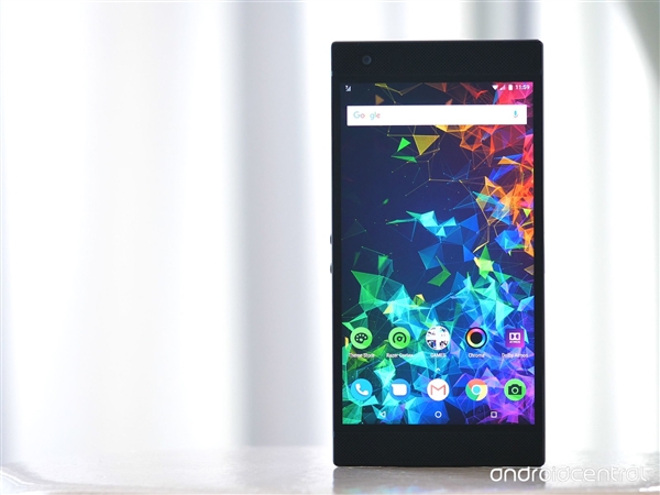 Razer Phone 2图赏：4000mAh电池加持 5500元