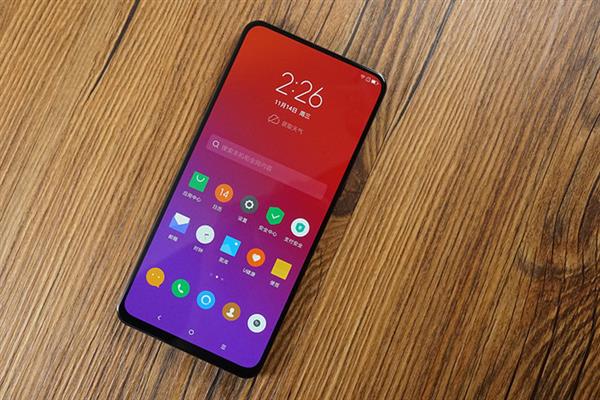 联想Z5 Pro上手：95.06%超高屏占比/屏幕指纹 性价比突出