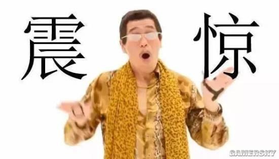 一只喜欢玩“制服诱惑”的喵星人 火遍国外社交网络