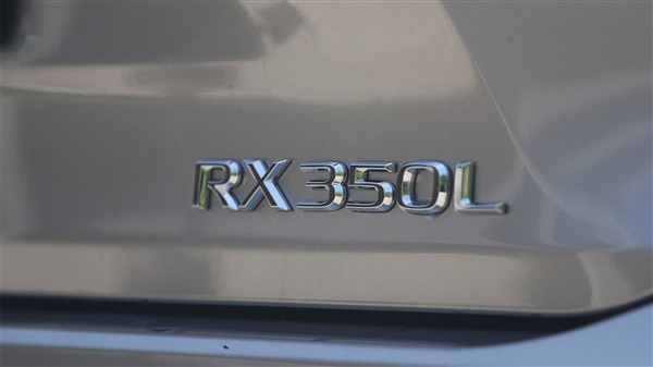 3.5L+V6！雷克萨斯全新7座SUV RX L将于9月上市：也玩加长