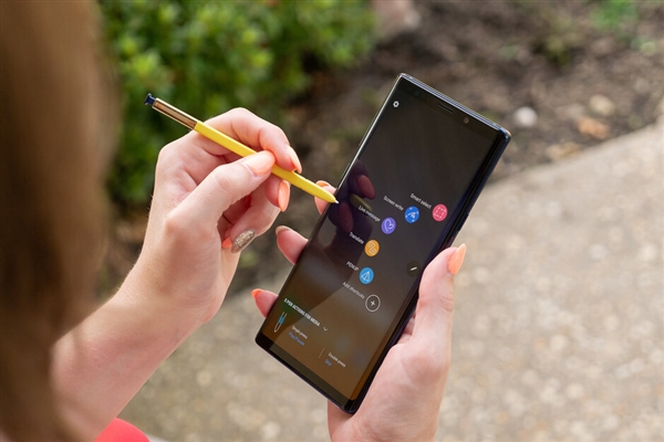 三星Galaxy Note 9 512G与128G版价格一样：都是6400元