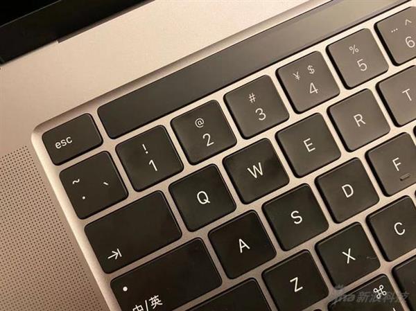 16寸苹果MacBook Pro上手：它大了 也强了