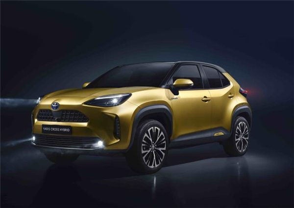 小号RAV4！丰田全新小型SUV实车首曝：TNGA+混动