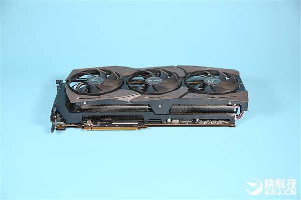 一流散热 华硕ROG Strix RX 5600 XT Gaming拆解图赏